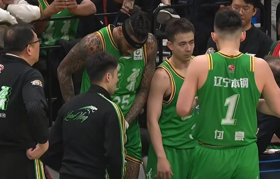 MK体育登录入口-辽宁男篮力克福建，赵继伟27+6+8彻底复苏，付豪17+7皮特森44分